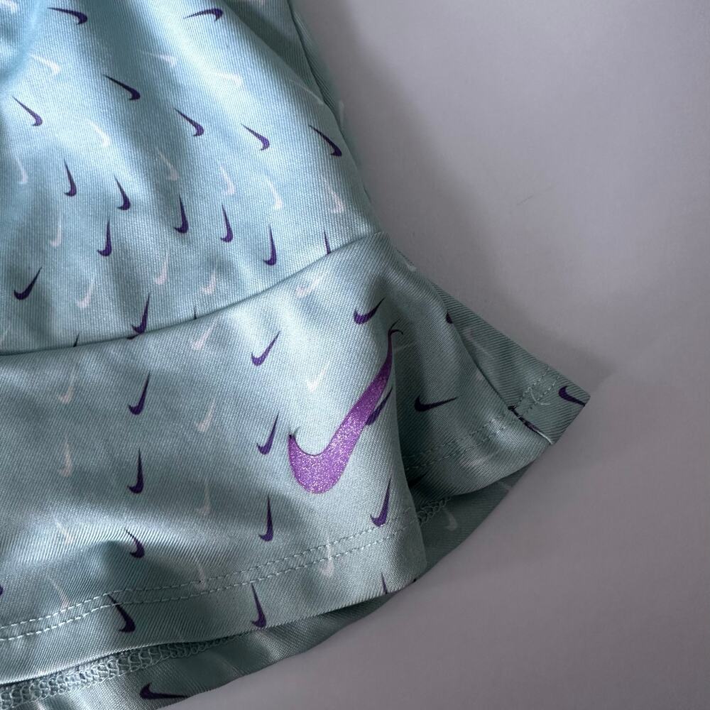 Nike skort - Picture 2 of 4